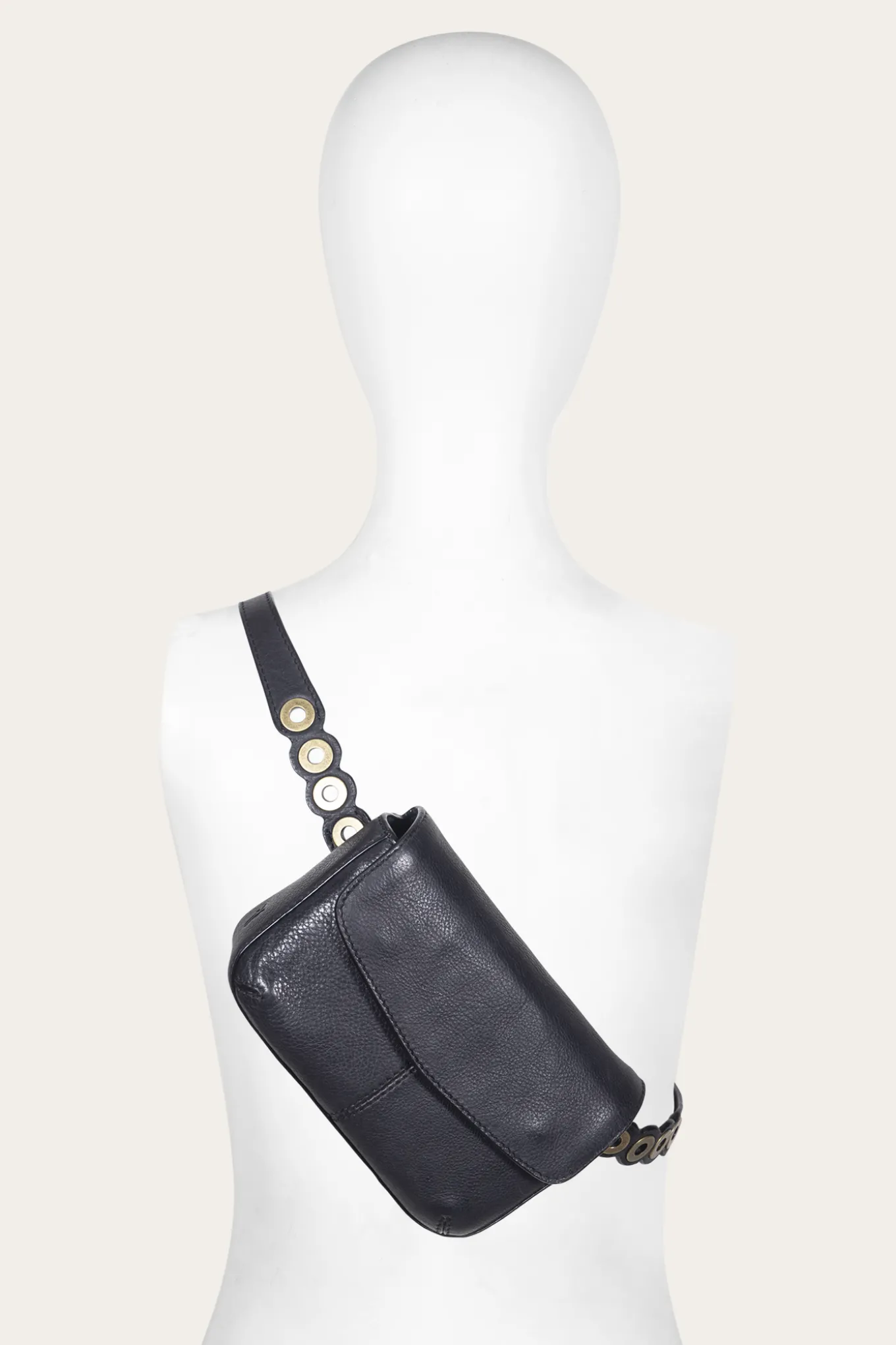 Claire Belt Bag