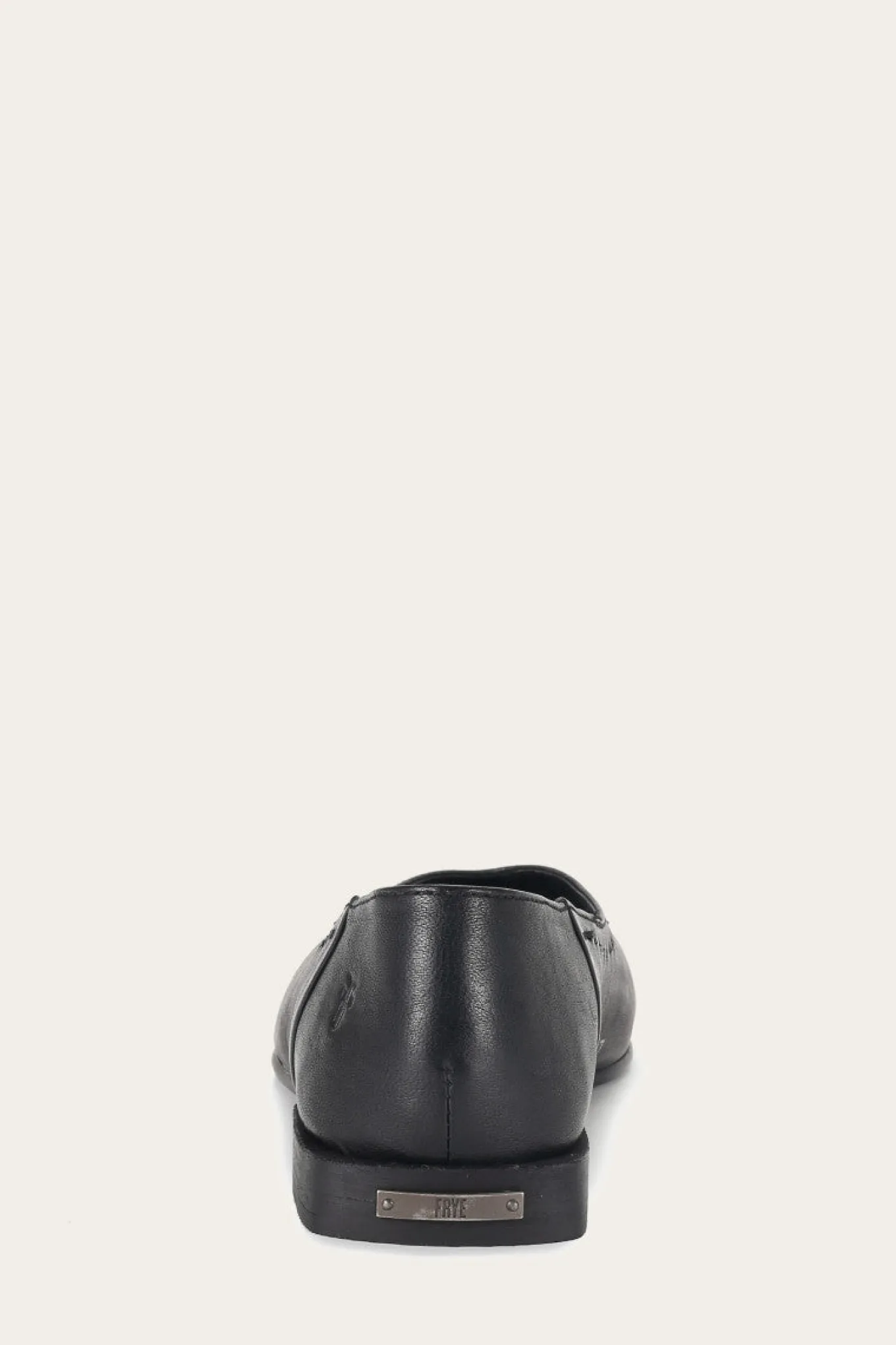 Claire Flat