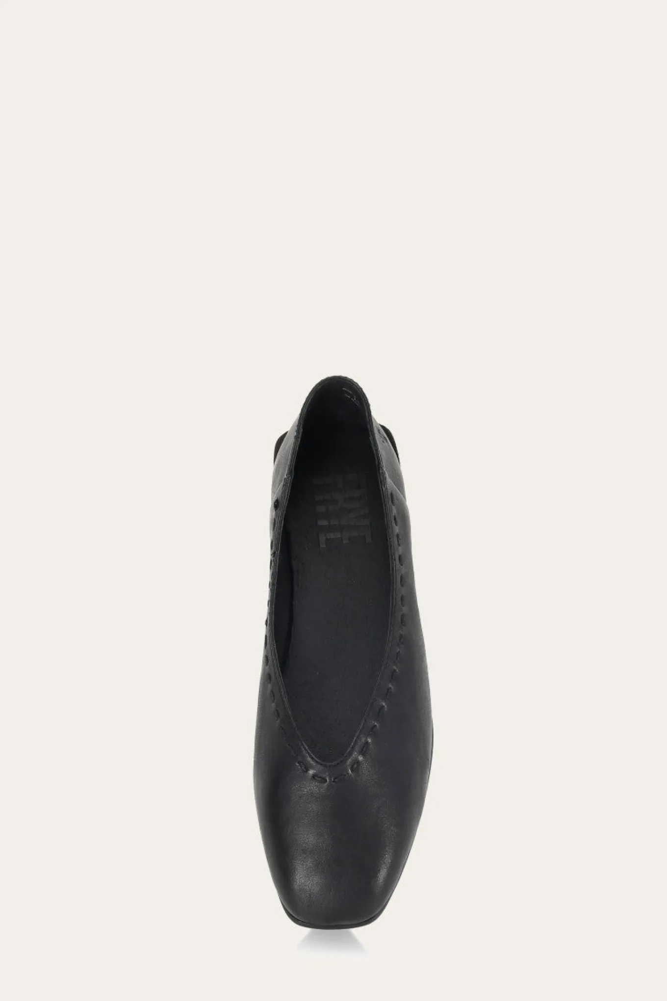 Claire Flat