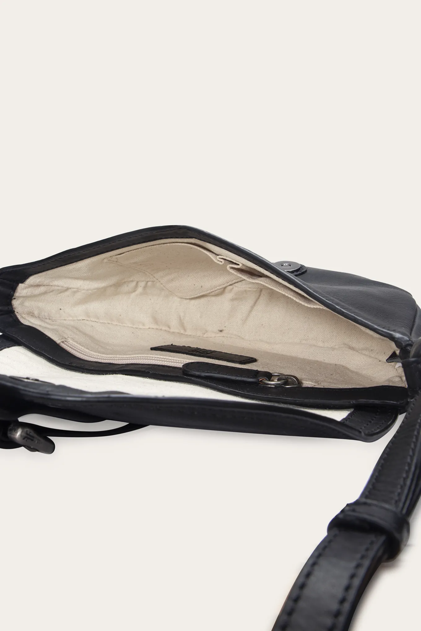 Jean Saddle Bag