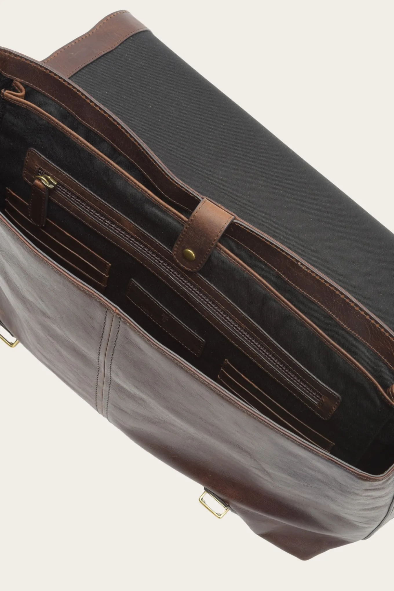 Logan Top Handle
