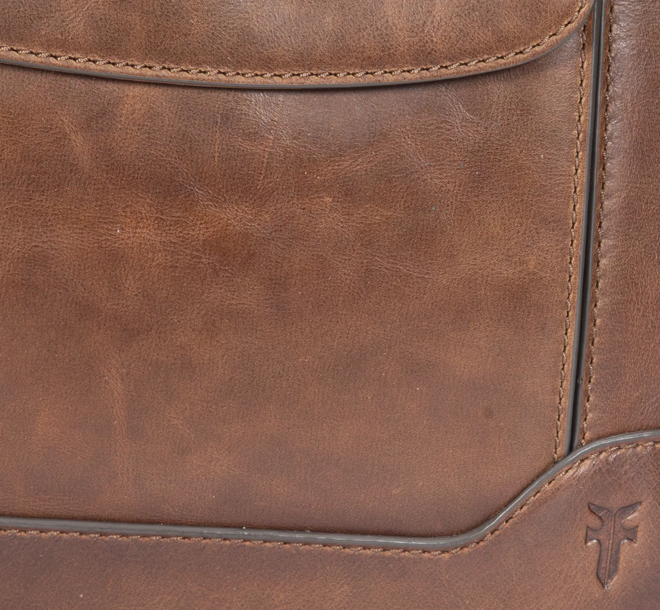 Melissa Magazine Crossbody