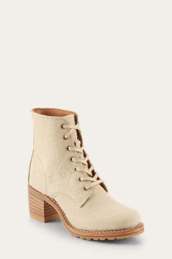 Sabrina 6G Lace Up