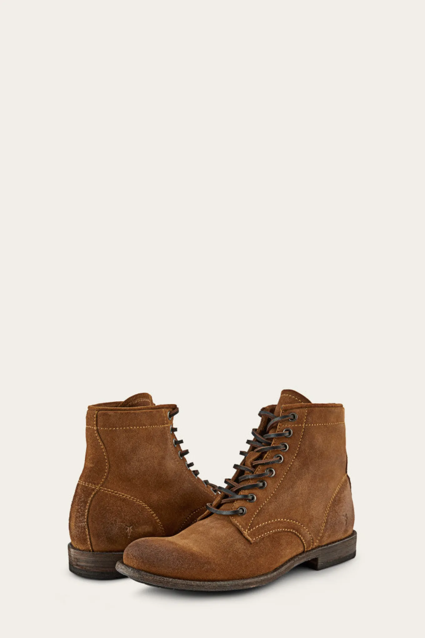 Tyler Lace Up
